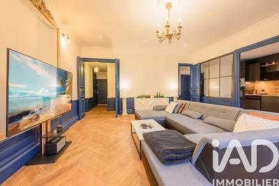 Loft - 129 m² - 5 pièces