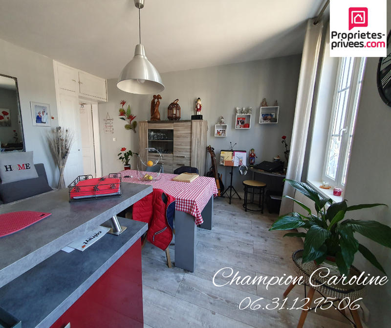 Maison - 205 m² - 10 pièces