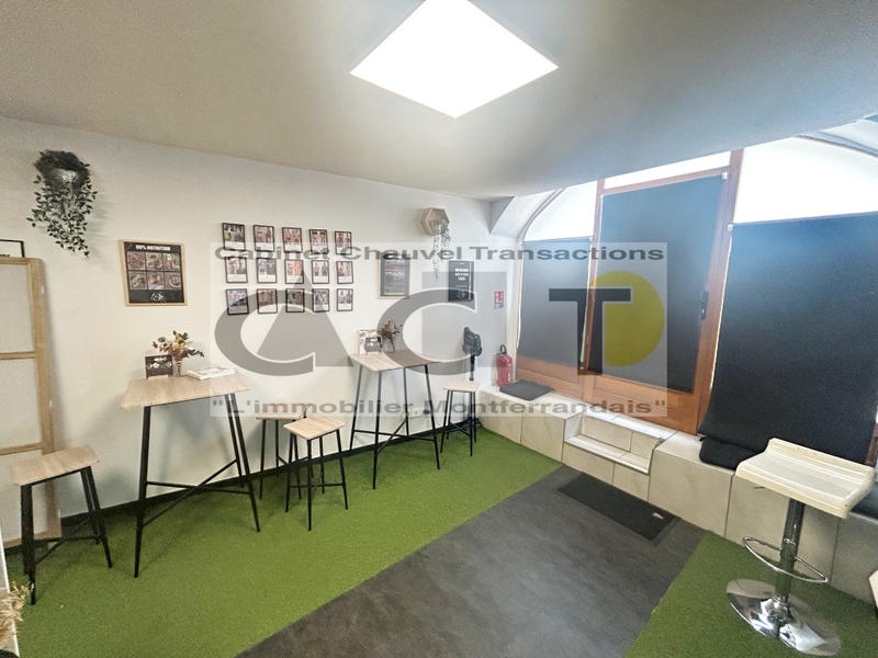 Local commercial - 23 m² - 1 pièce