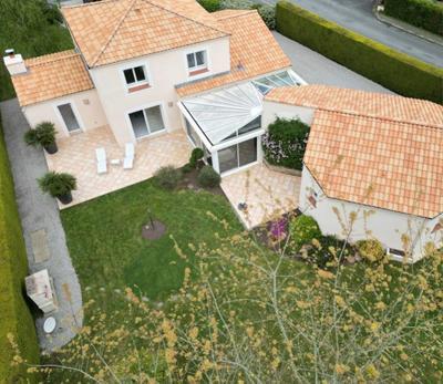 Maison - 152 m² - 5 pièces