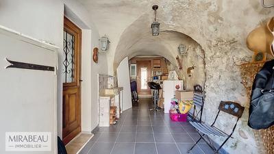 Maison - 85 m² - 5 pièces