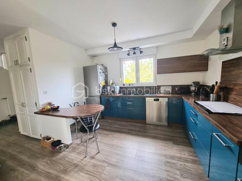 Maison - 87 m² - 4 pièces