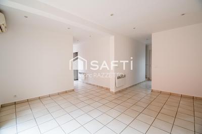 Maison - 76 m² - 4 pièces