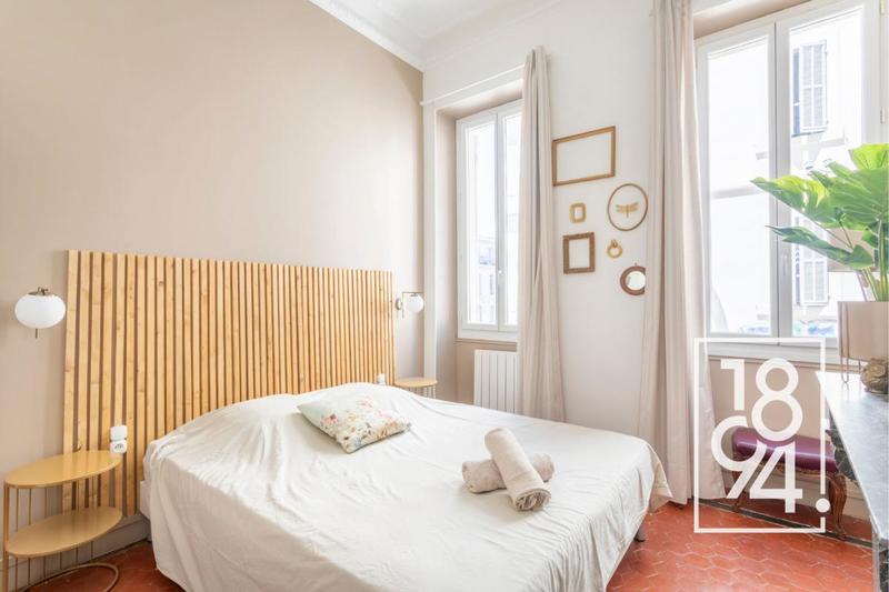 Appartement - 100 m² - 4 pièces