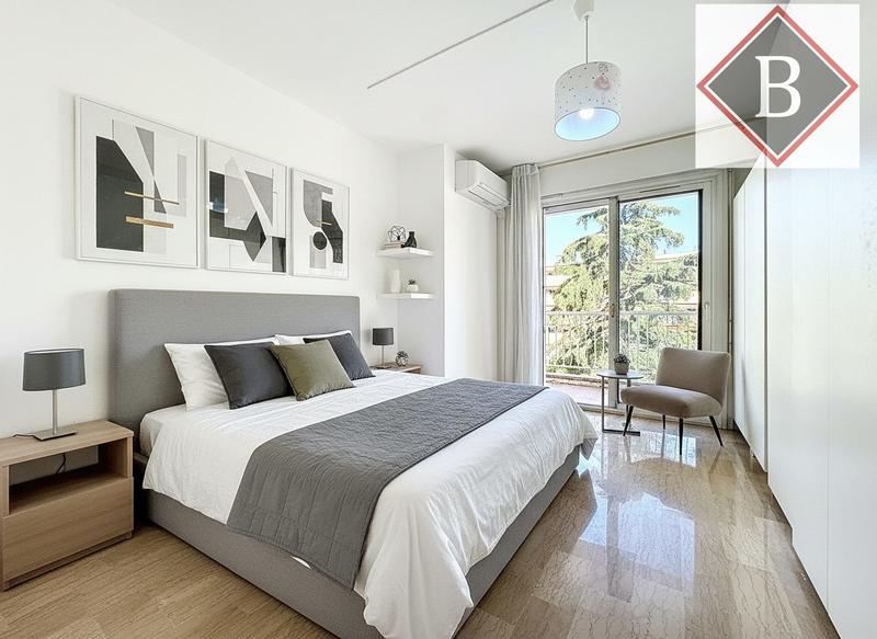 Appartement - 97 m² - 4 pièces