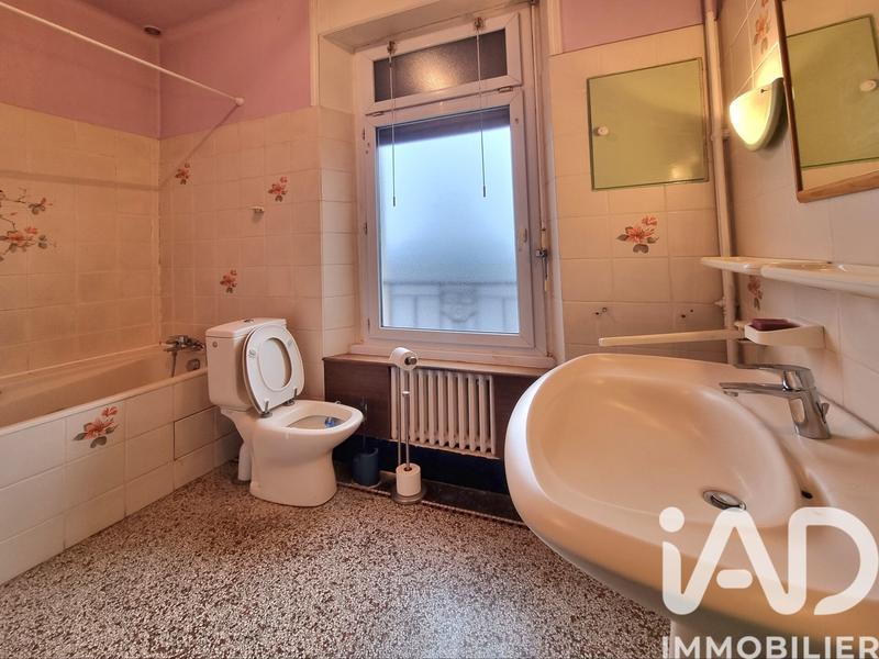 Maison - 131 m² - 7 pièces