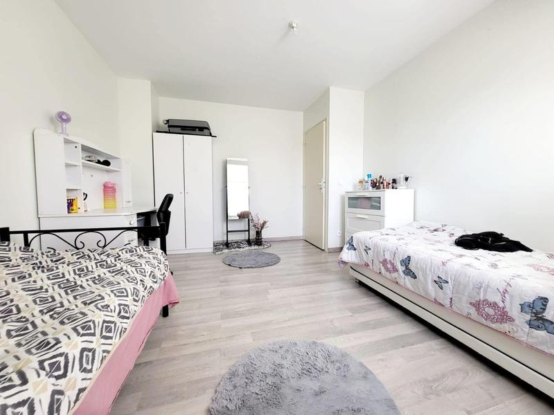 Maison - 175 m² - 7 pièces