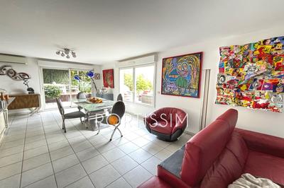 Duplex - 91 m² - 4 pièces