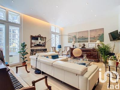 Appartement - 120 m² - 4 pièces