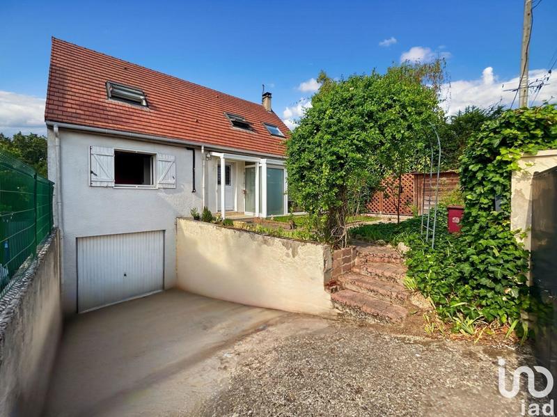 Maison - 107 m² - 6 pièces