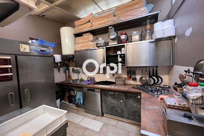 Immeuble - 90 m² - 2 pièces