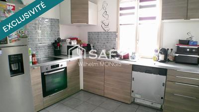 Maison - 88 m² - 4 pièces