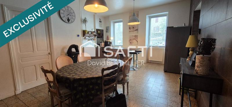 Maison - 250 m² - 10 pièces