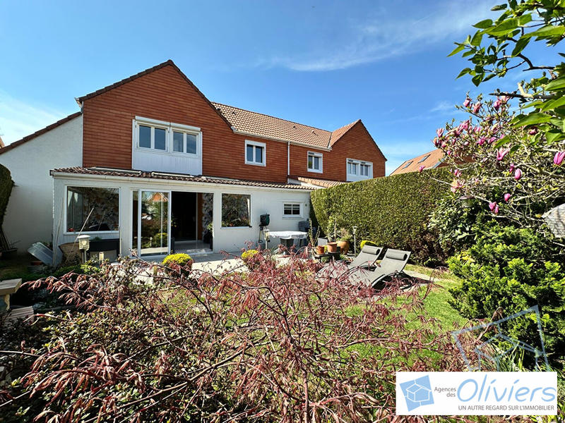 Maison - 147 m² - 6 pièces