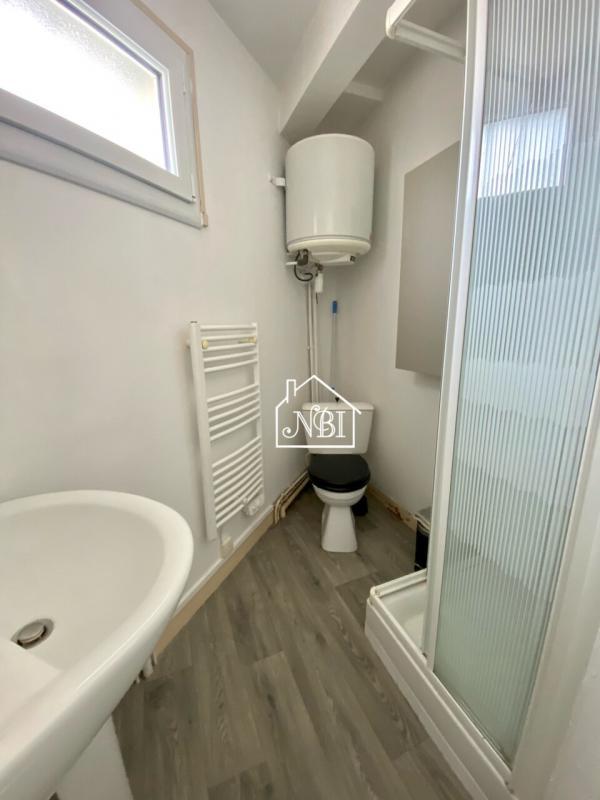 Studio - 15 m² - 1 pièce