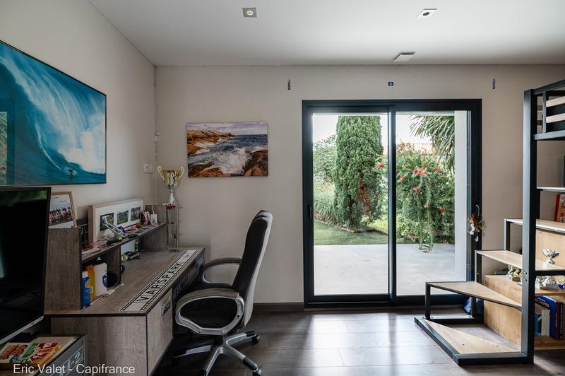 Villa - 230 m² - 6 pièces