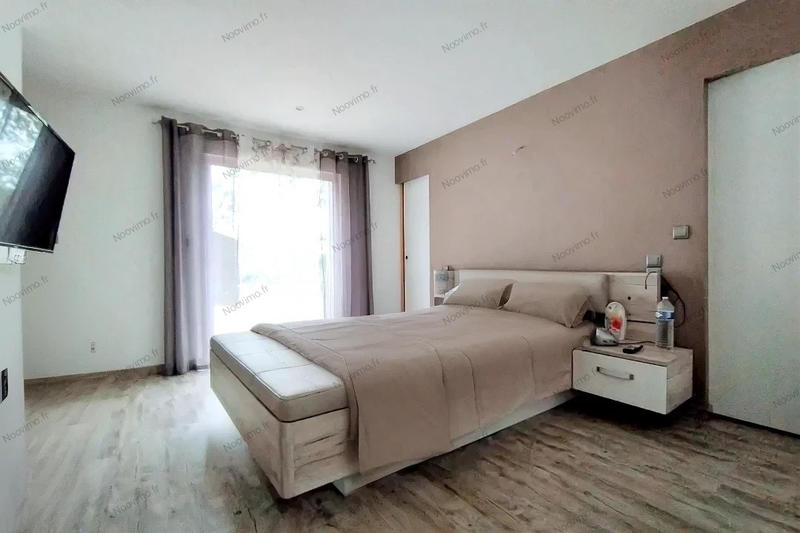 Maison - 152 m² - 6 pièces