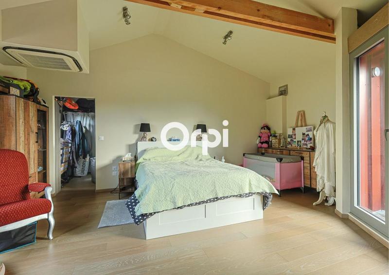 Maison - 406 m² - 5 pièces