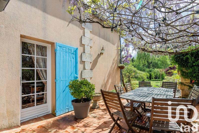 Maison - 314 m² - 10 pièces