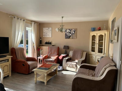 Maison - 100 m² - 6 pièces