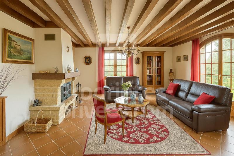 Maison - 203 m² - 5 pièces