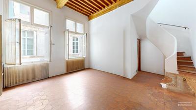 Appartement - 79 m² - 4 pièces