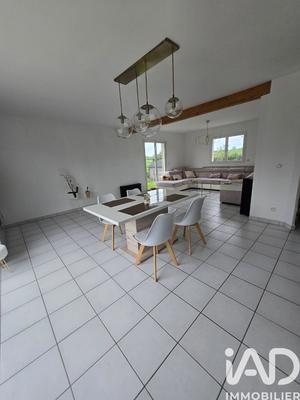 Maison - 169 m² - 6 pièces