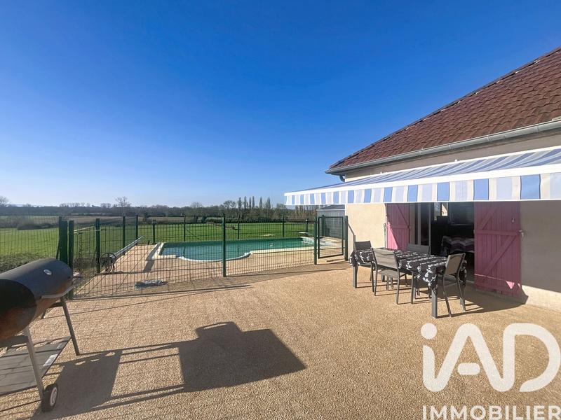 Maison - 105 m² - 6 pièces