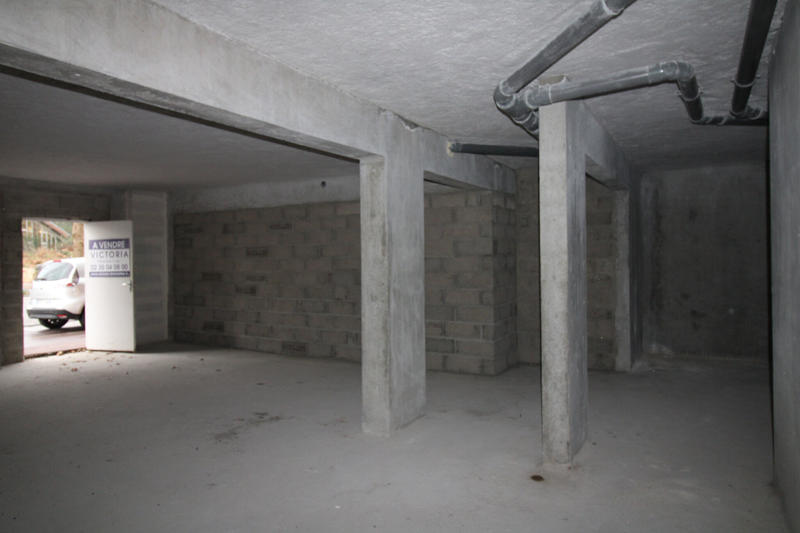 Local commercial - 106 m²