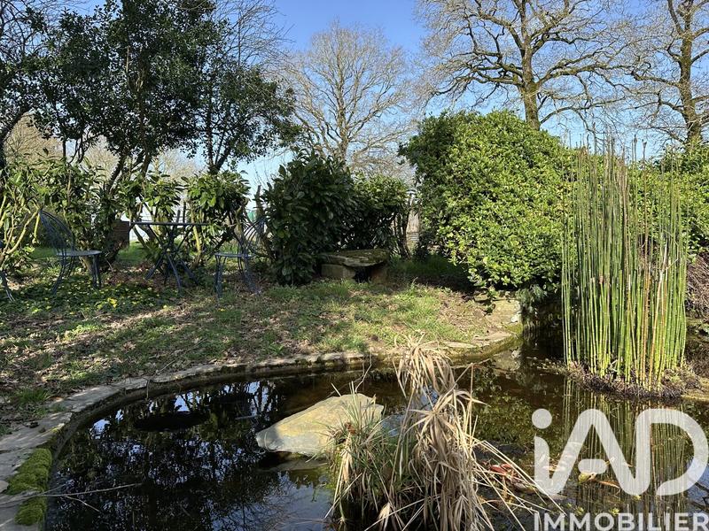 Maison - 210 m² - 8 pièces