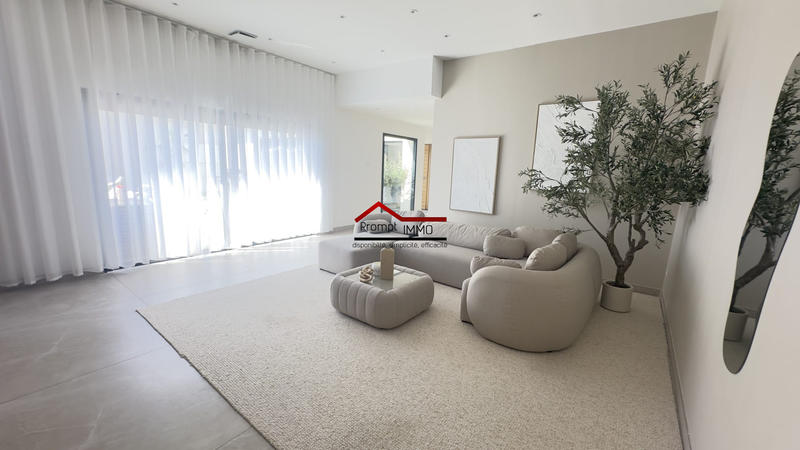 Villa - 145 m² - 4 pièces