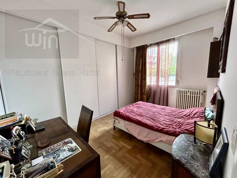 Appartement - 82 m² - 3 pièces