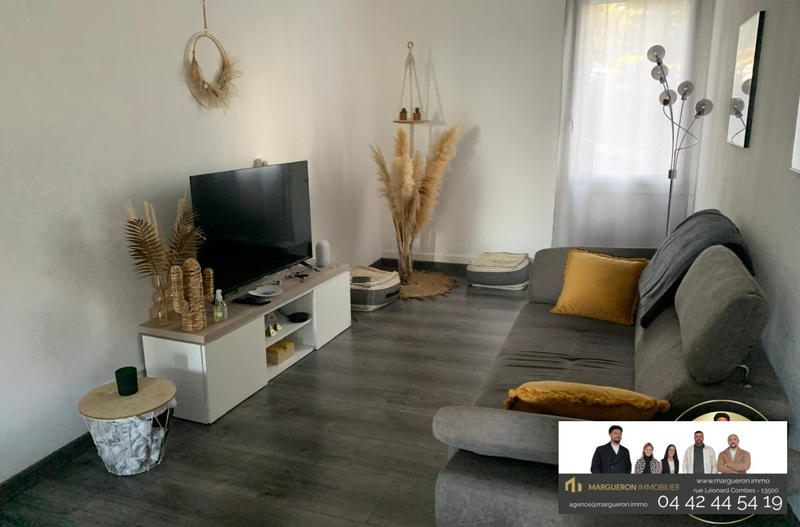 Appartement - 64 m² - 2 pièces