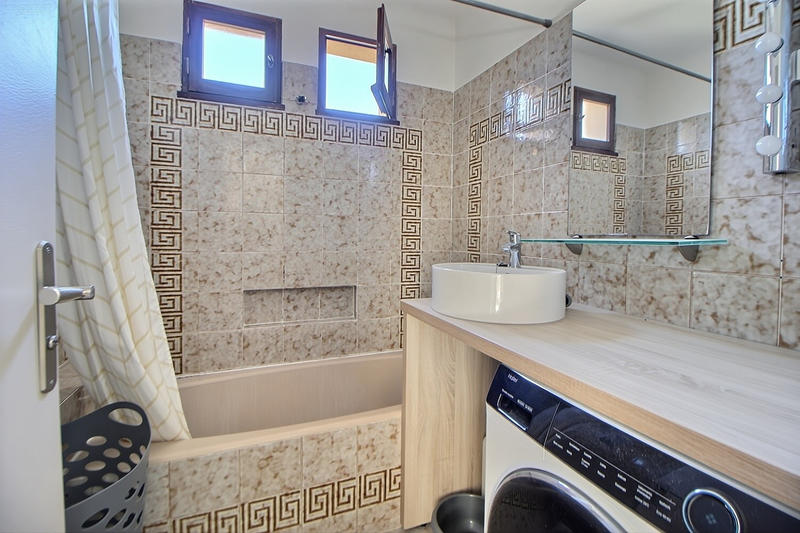 Appartement - 86 m² - 4 pièces