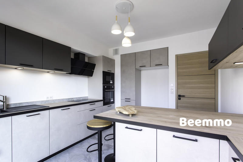 Appartement - 103 m² - 4 pièces