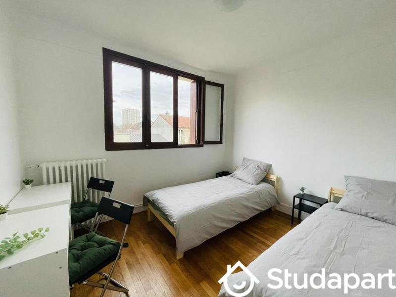 Chambre - 18 m² - 1 pièce