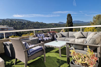 Appartement - 109 m² - 3 pièces