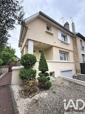 Maison - 131 m² - 7 pièces