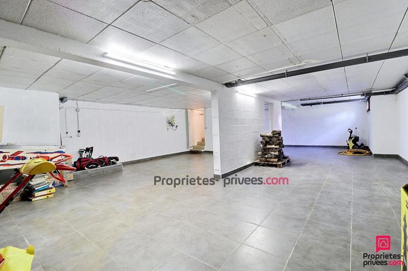 Maison - 170 m² - 7 pièces