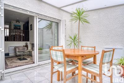 Maison - 94 m² - 6 pièces