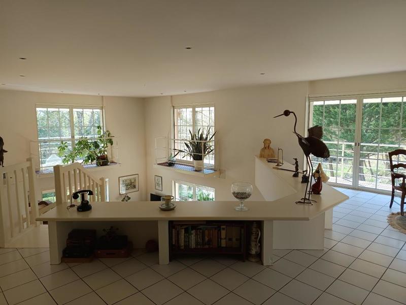 Maison - 217 m² - 8 pièces