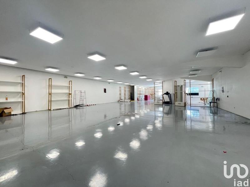 Local commercial - 292 m²