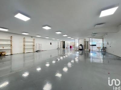 Local commercial - 292 m²