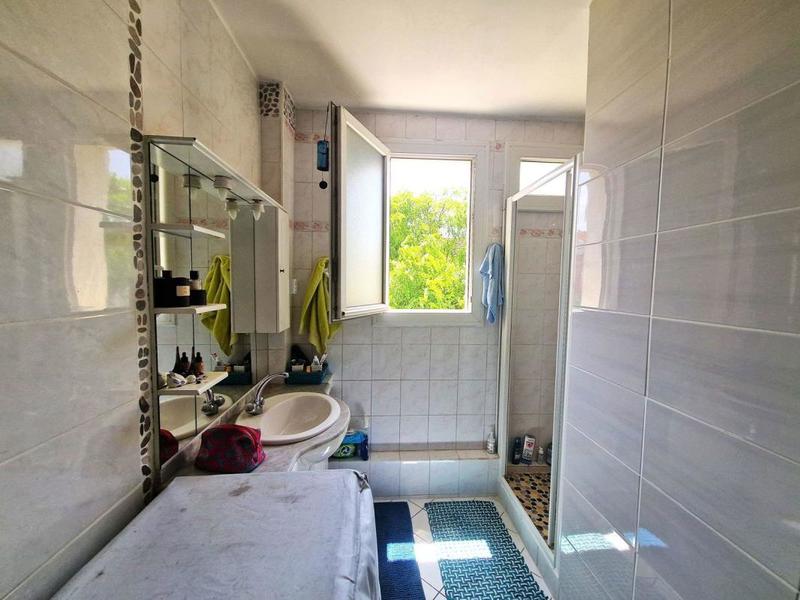 Appartement - 86 m² - 4 pièces