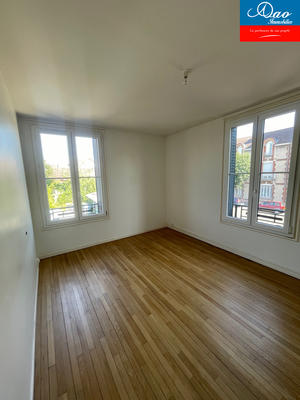 Appartement - 97 m² - 5 pièces
