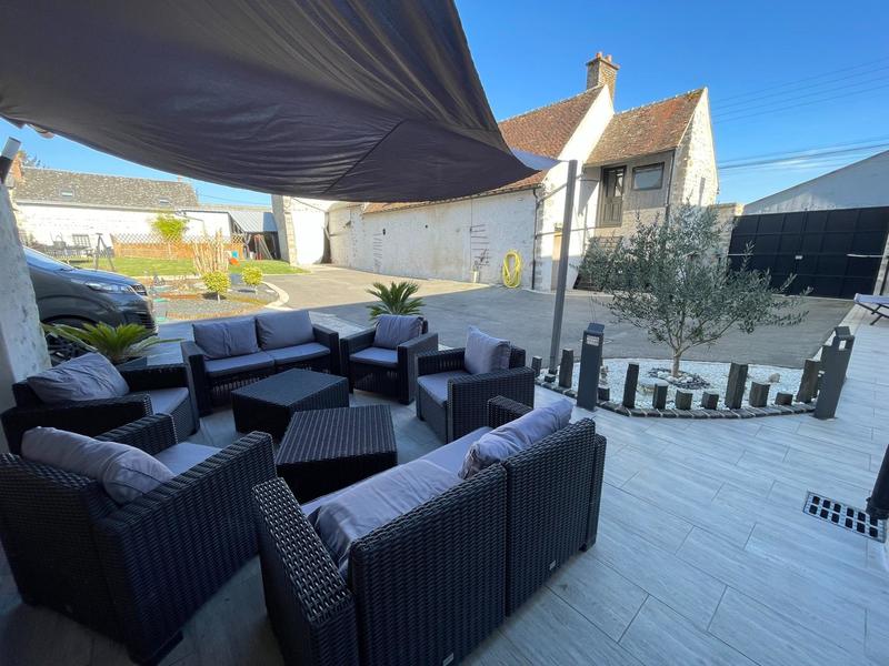 Maison - 216 m² - 5 pièces