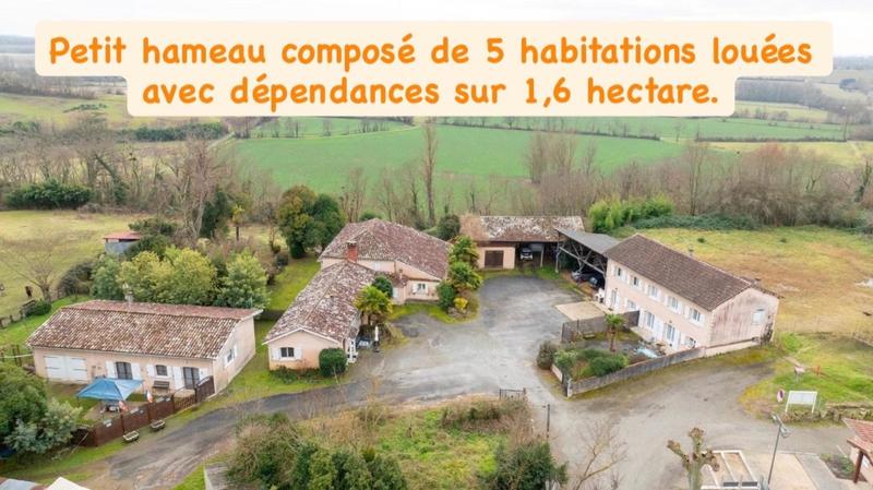 Maison - 455 m² - 18 pièces