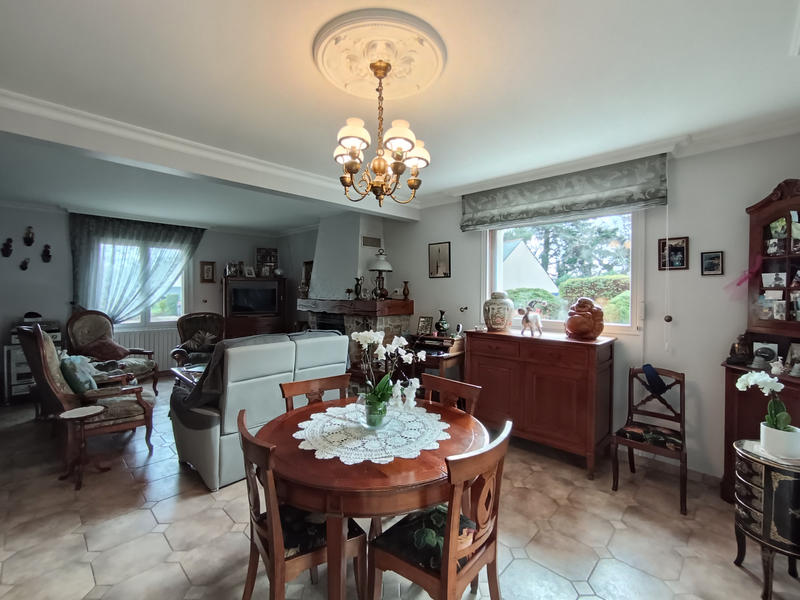 Maison - 123 m² - 6 pièces