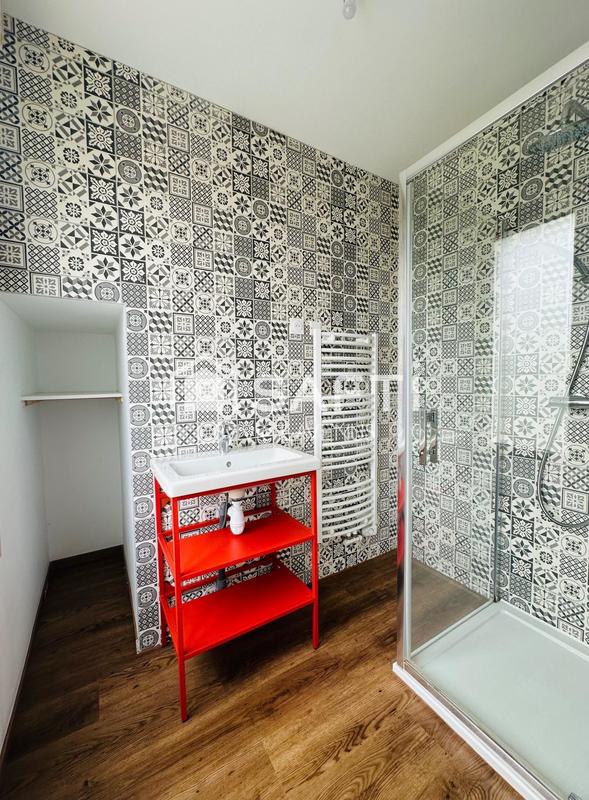 Maison - 165 m² - 7 pièces