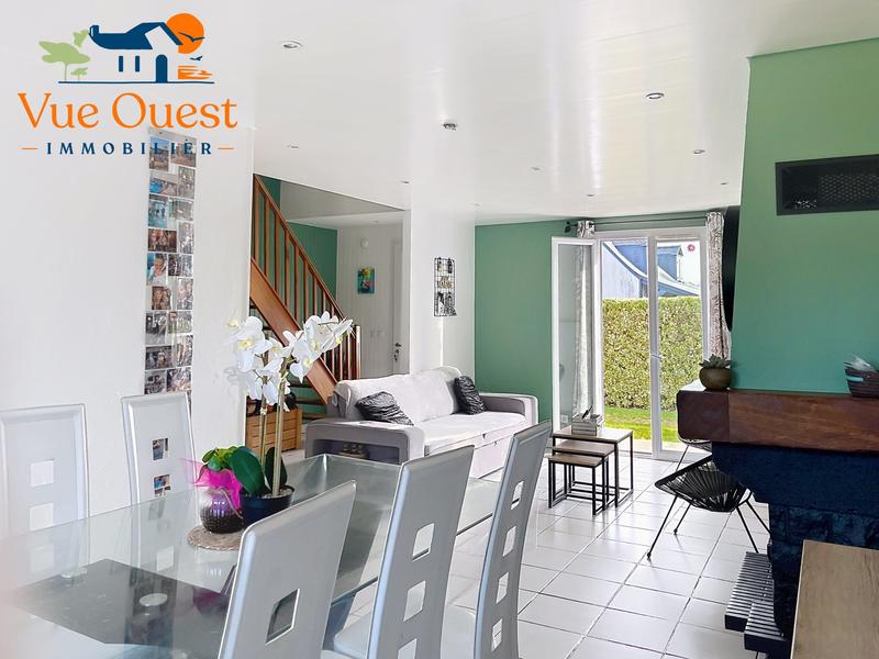 Maison - 93 m² - 6 pièces